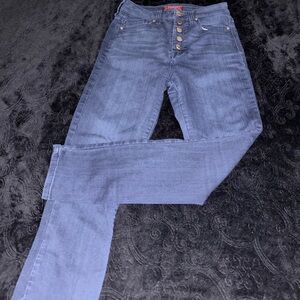 Guess Skinny Dark Wash Jean
